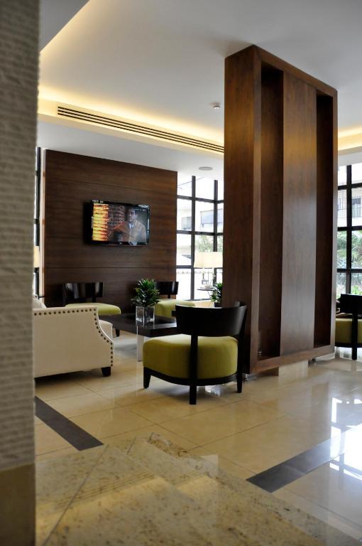 Granada Suites Hotel Amman Exterior photo